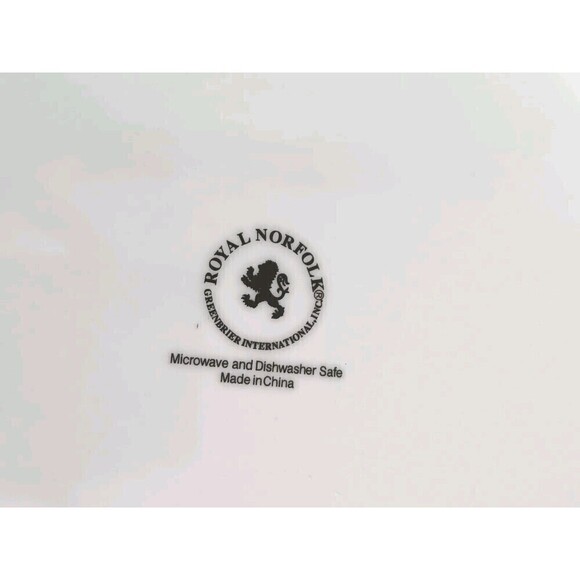 Royal Norfolk Dinner Plates Black White Optical Swirl SET OF 2 Round  10 1/2" - Picture 4 of 6